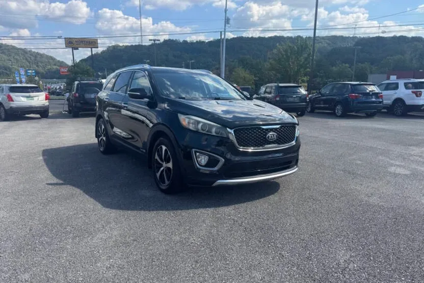 2016 Kia Sorento EX V6 photo 1