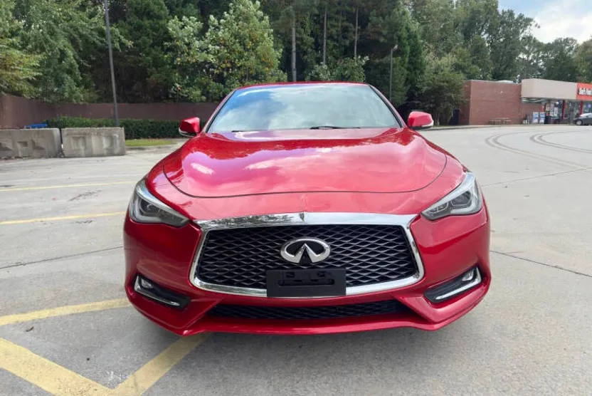 2018 Infiniti Q60 Red Sport 400 photo 1