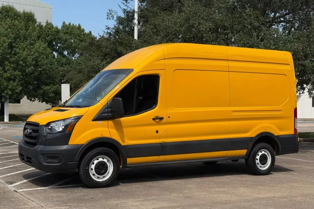 2021 Ford Transit Cargo Van photo 1