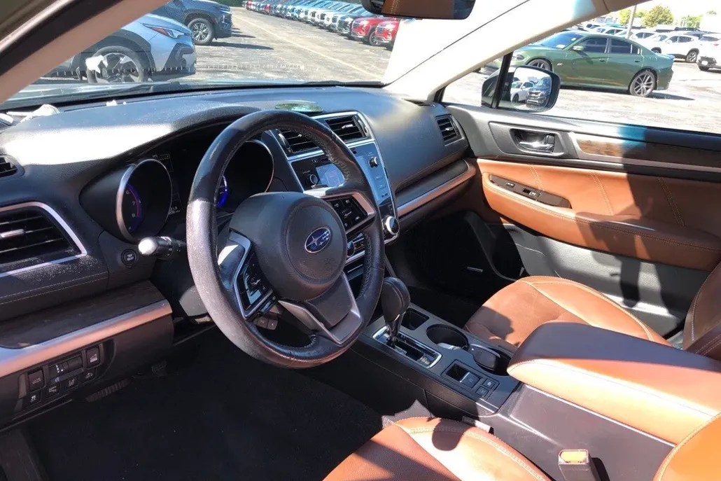 2019 Subaru Outback 2.5i photo 1