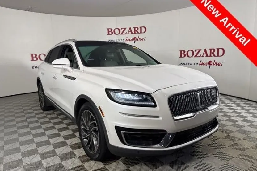 2019 Lincoln Nautilus Reserve photo 1