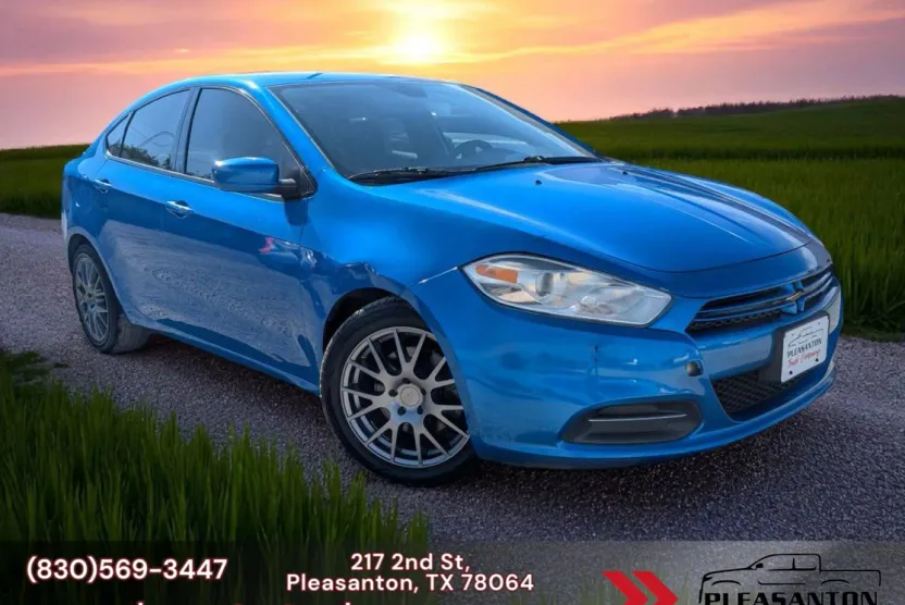 2015 Dodge Dart SE photo 1