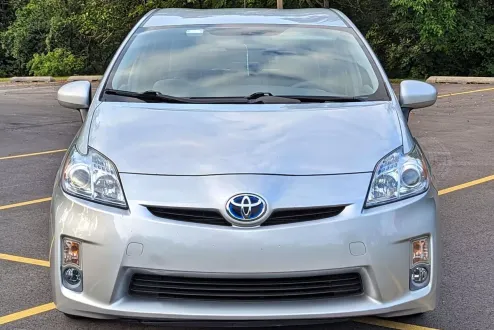 2011 Toyota Prius photo 2