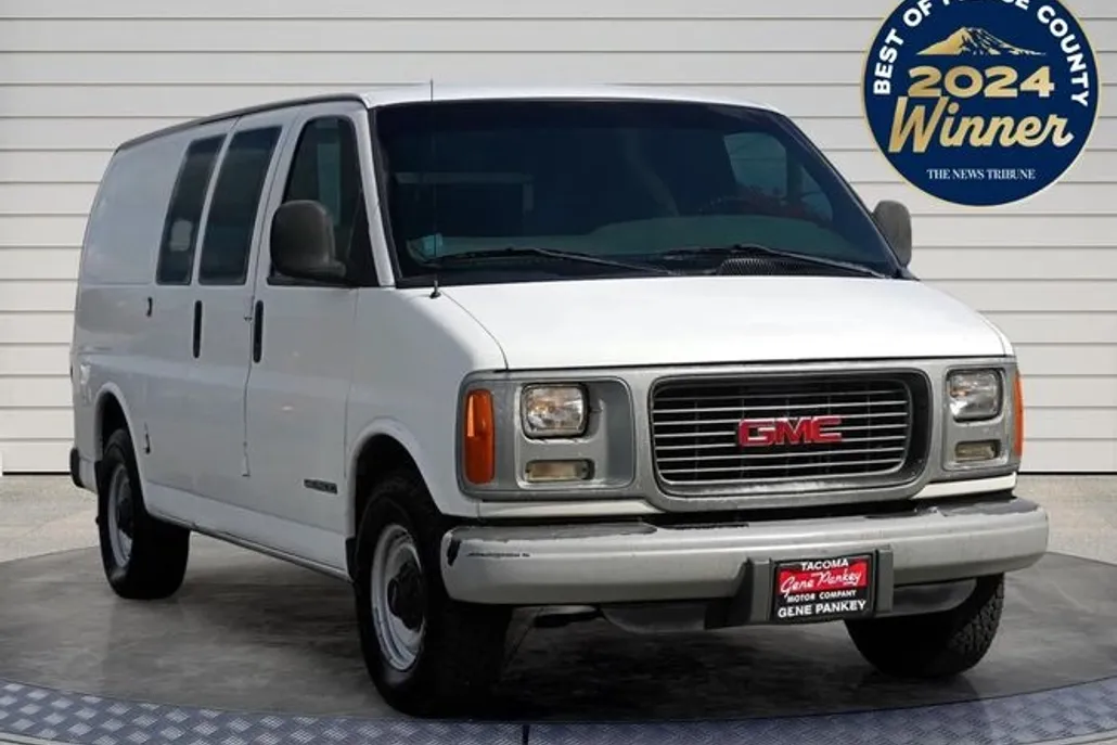 1997 Gmc Savana 2500 photo 1