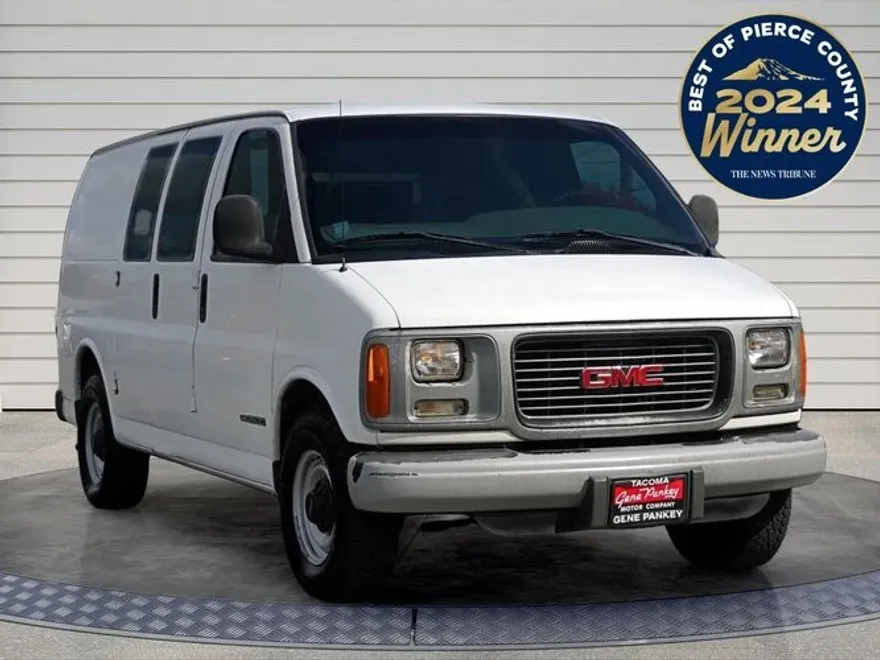 1997 Gmc Savana 2500 photo 1