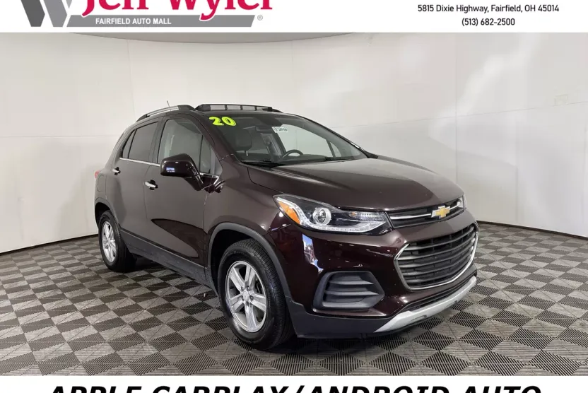 2020 Chevrolet Trax LT photo 1