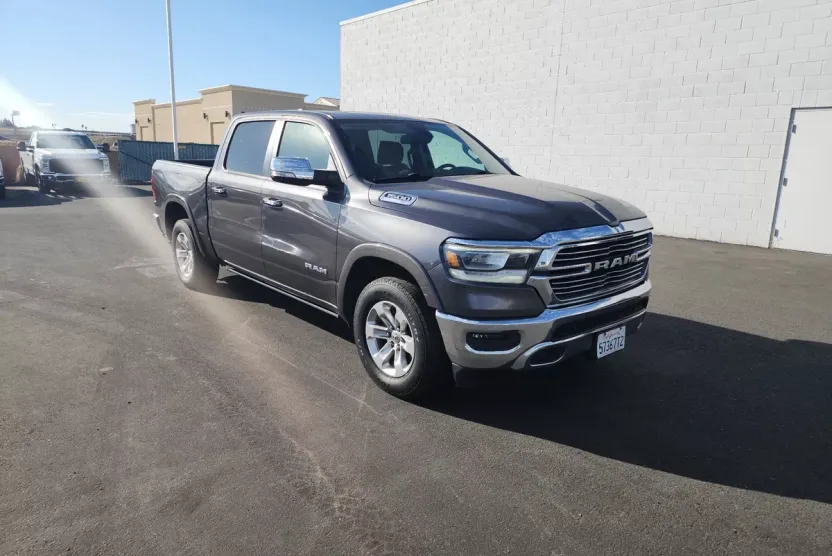 2019 Ram 1500 Laramie photo 1