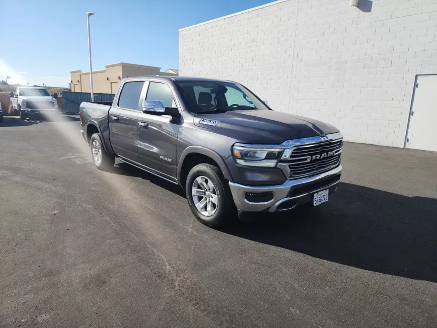 2019 Ram 1500 Laramie photo 1