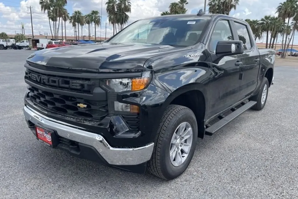 2025 Chevrolet Silverado 1500 photo 1