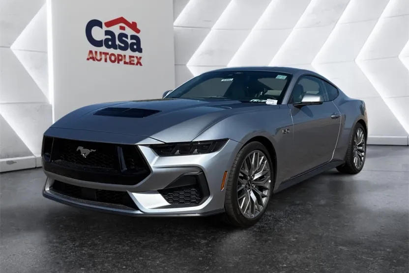 2025 Ford Mustang GT Premium photo 1
