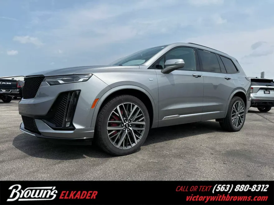 2024 Cadillac XT6 Sport photo 1