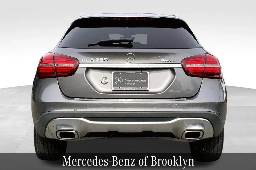 2020 Mercedes Benz GLA 250 4MATIC photo 1