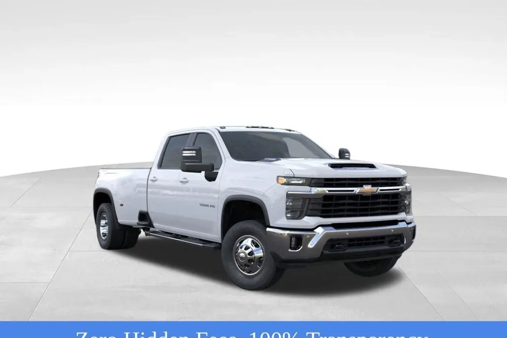 2026 Chevrolet Silverado 3500HD LT photo 1