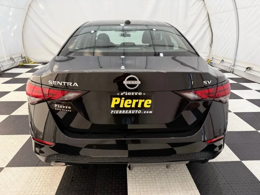 2024 Nissan Sentra SV photo 1