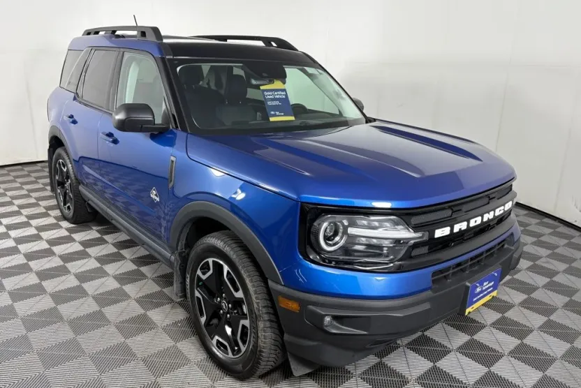 2023 Ford Bronco Sport Outer Banks photo 1