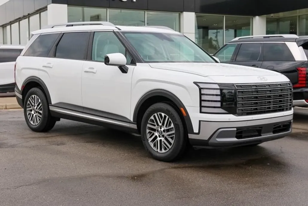 2026 Hyundai Palisade SEL photo 1