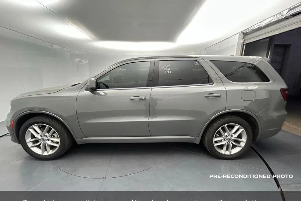 2022 Dodge Durango GT photo 1