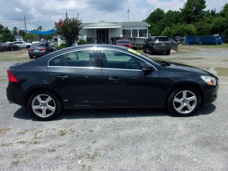 2013 Volvo S60 T5 Premier photo 1
