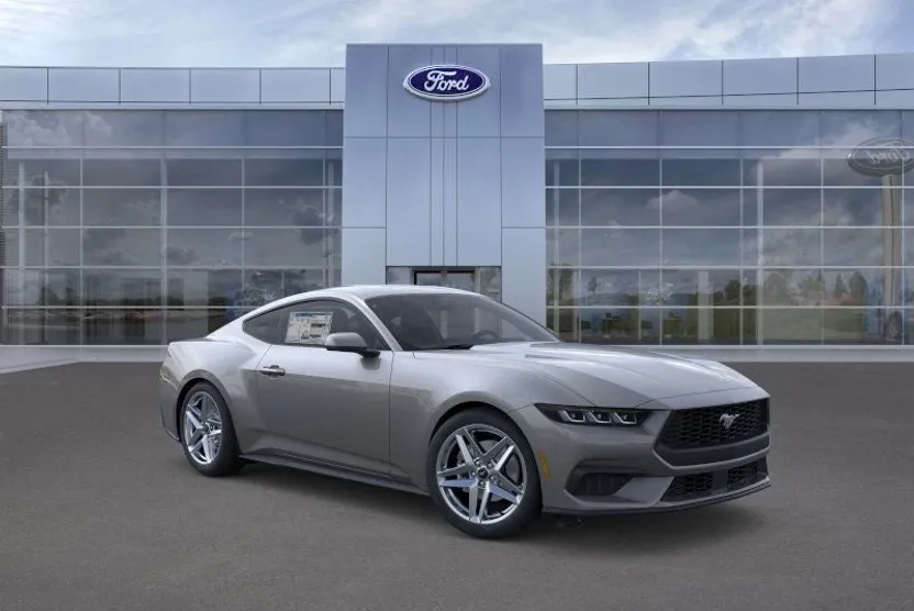 2025 Ford Mustang EcoBoost photo 1
