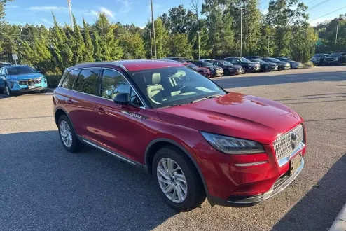 2020 Lincoln Corsair Standard photo 3