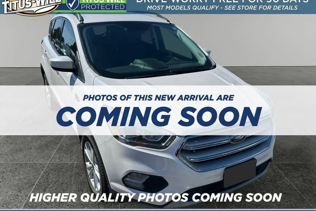 2018 Ford Escape SEL photo 1