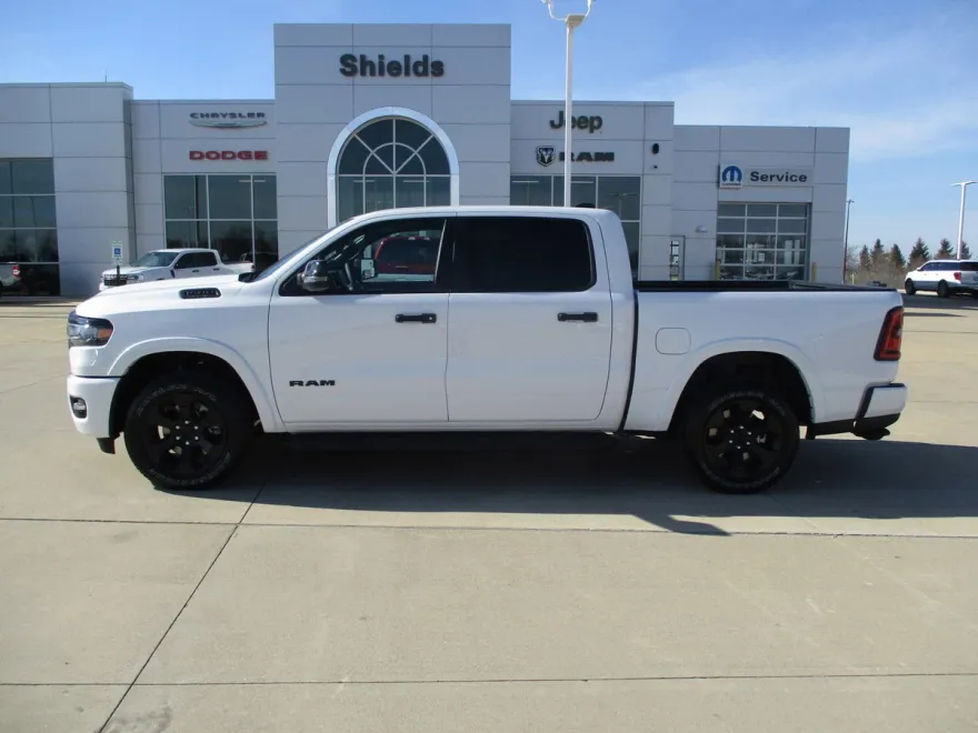 2025 Ram 1500 Big Horn photo 1