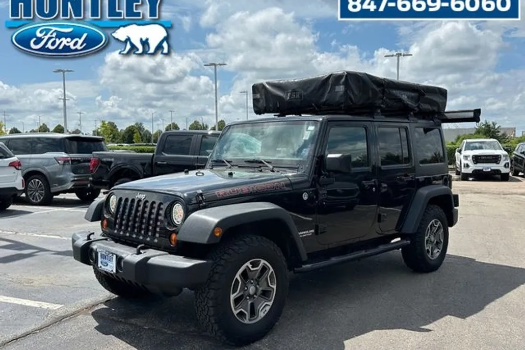 2013 Jeep Wrangler Unlimited Rubicon photo 1