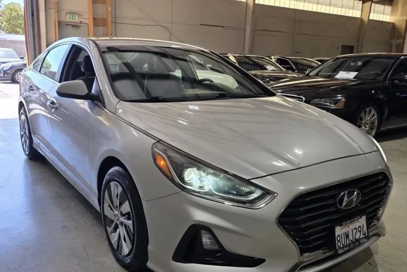 2018 Hyundai Sonata SE Eco photo 1