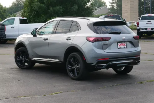 2025 Buick Envision Sport Touring photo 2