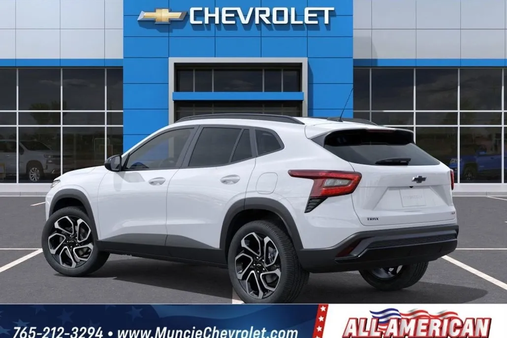 2025 Chevrolet Trax photo 1
