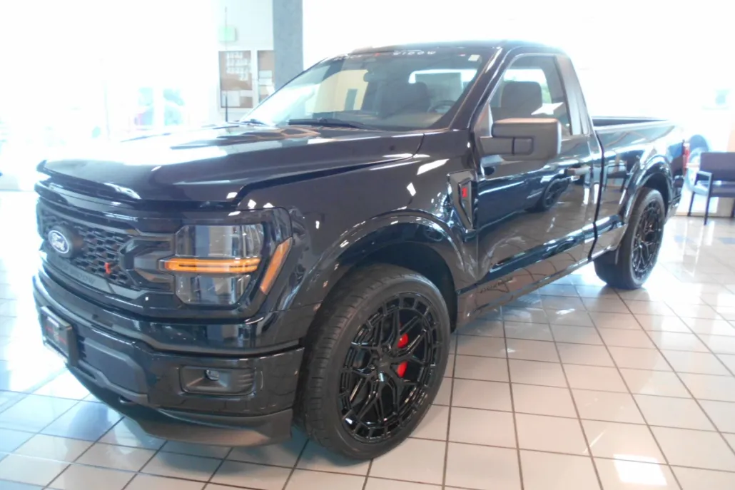 2025 Ford F-150 XL photo 1