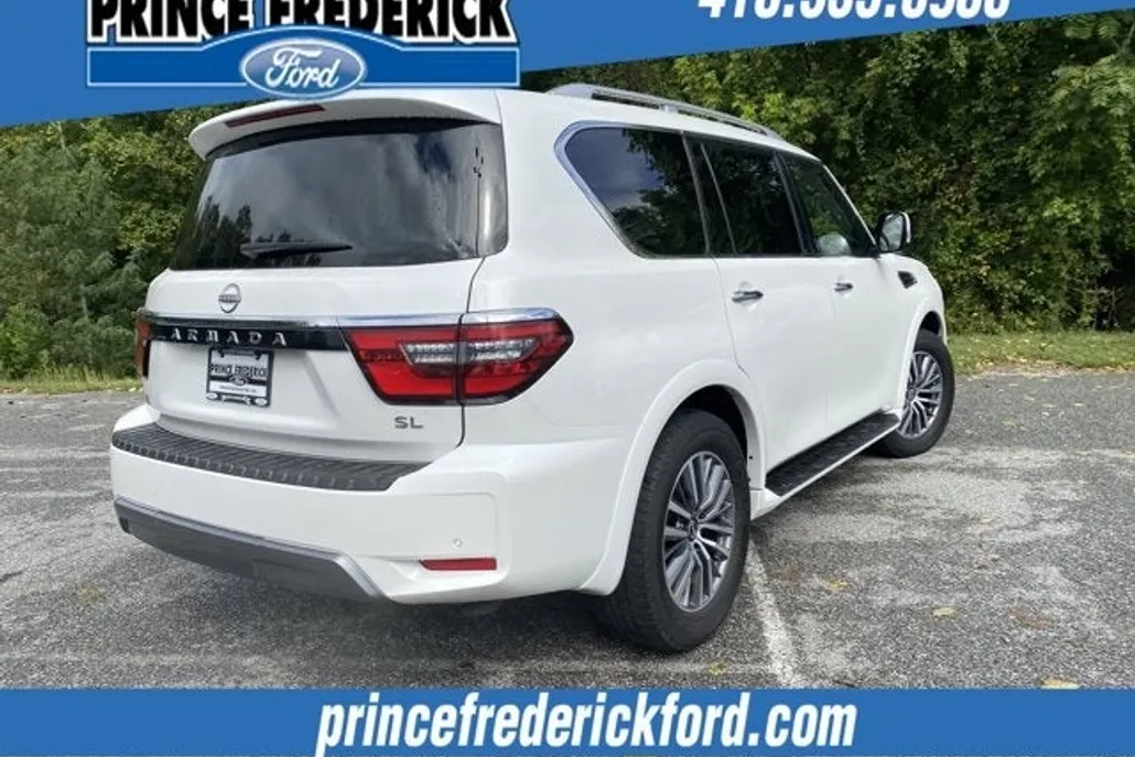 2024 Nissan Armada SL photo 1