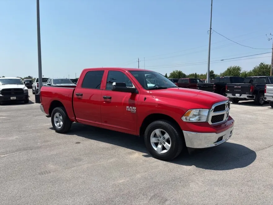 2023 Ram 1500 Classic SLT photo 1