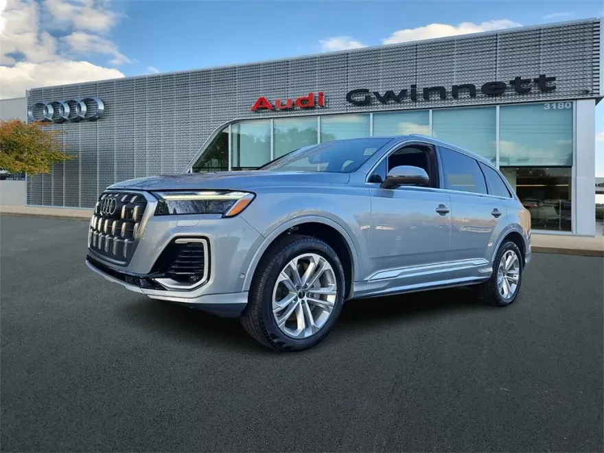 2025 Audi Q7 55 Premium Plus photo 1