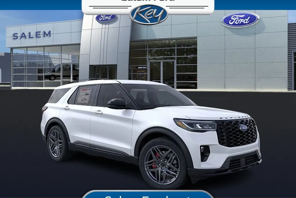 2025 Ford Explorer ST photo 1