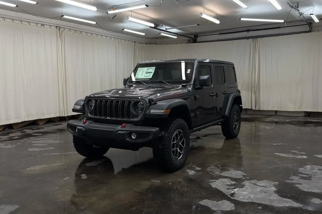 2025 Jeep Wrangler Rubicon photo 1