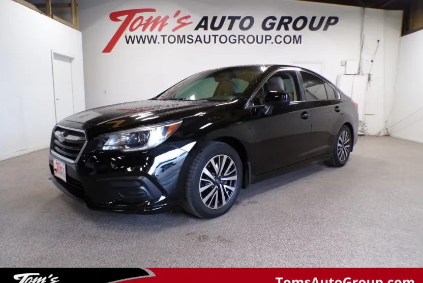 2018 Subaru Legacy Premium photo 1