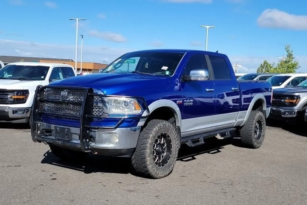 2015 Ram 1500 Laramie photo 1