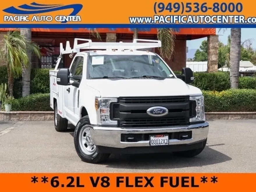 2018 Ford F-350 XL photo 1