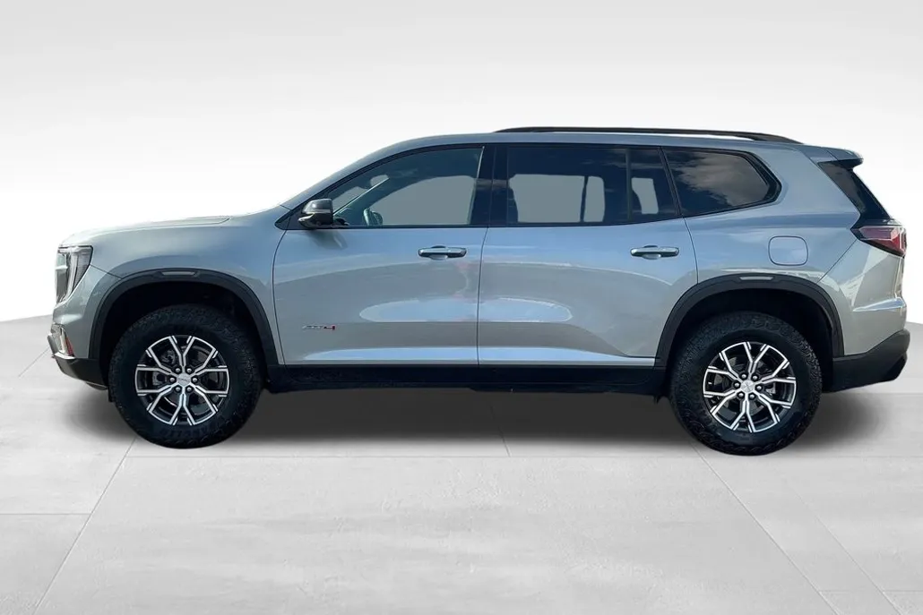 2024 Gmc Acadia AT4 photo 1