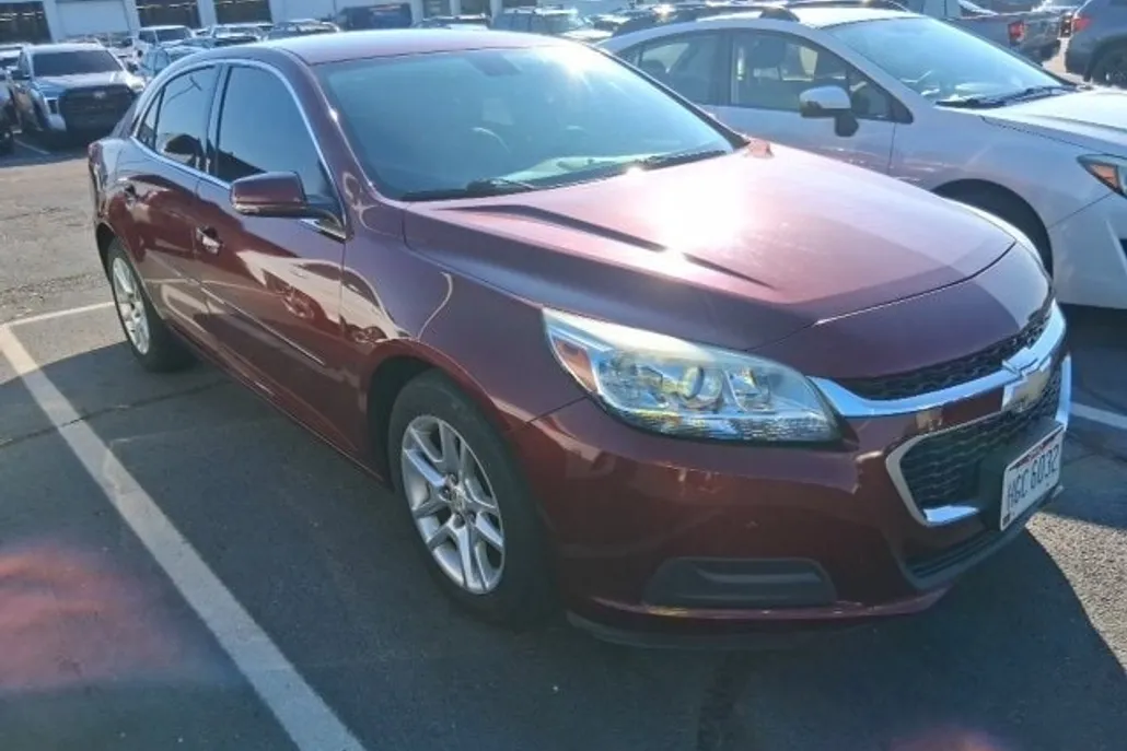 2016 Chevrolet Malibu Limited 1LT photo 1