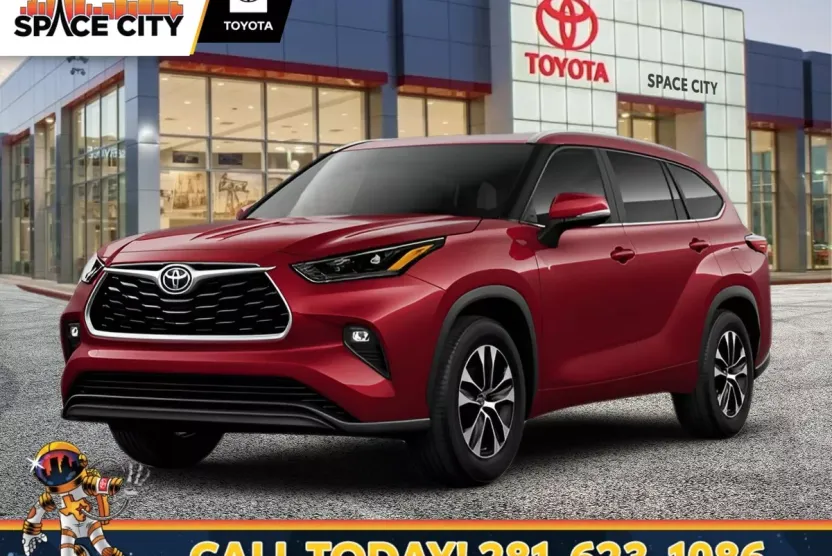 2025 Toyota Highlander XLE photo 1