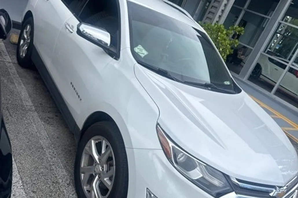 2018 Chevrolet Equinox Premier photo 1
