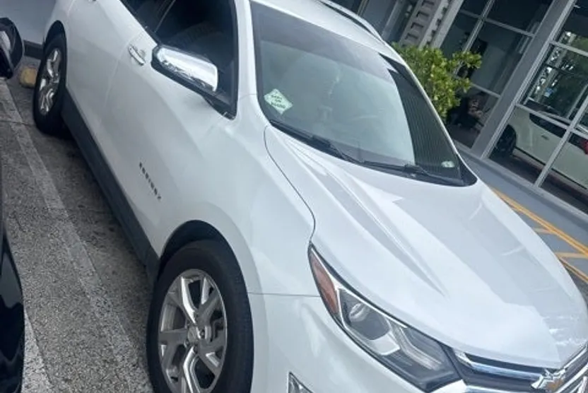 2018 Chevrolet Equinox Premier photo 1