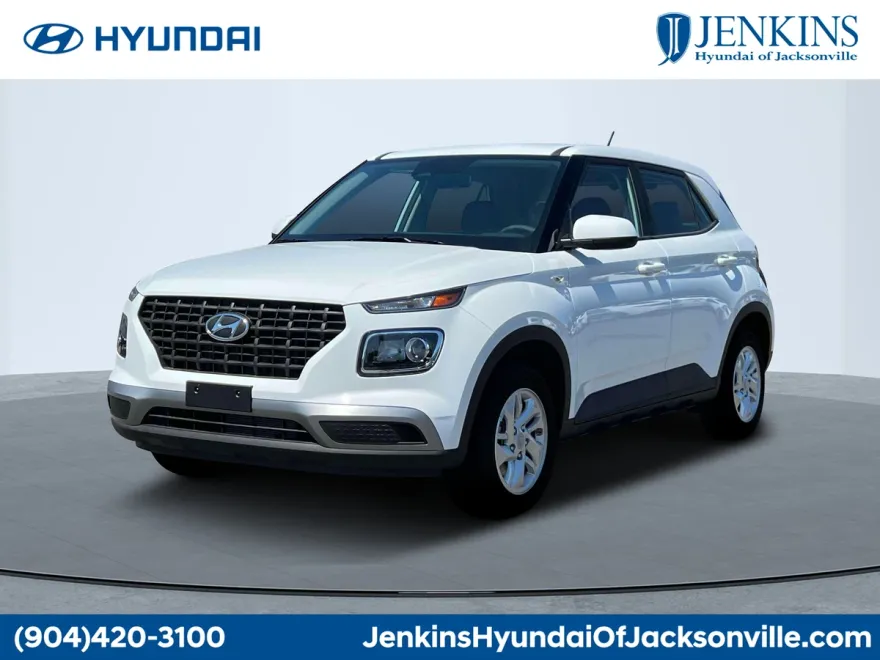 2025 Hyundai Venue SE photo 1