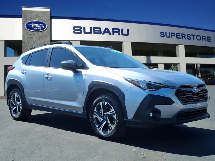 2024 Subaru Crosstrek Premium photo 1