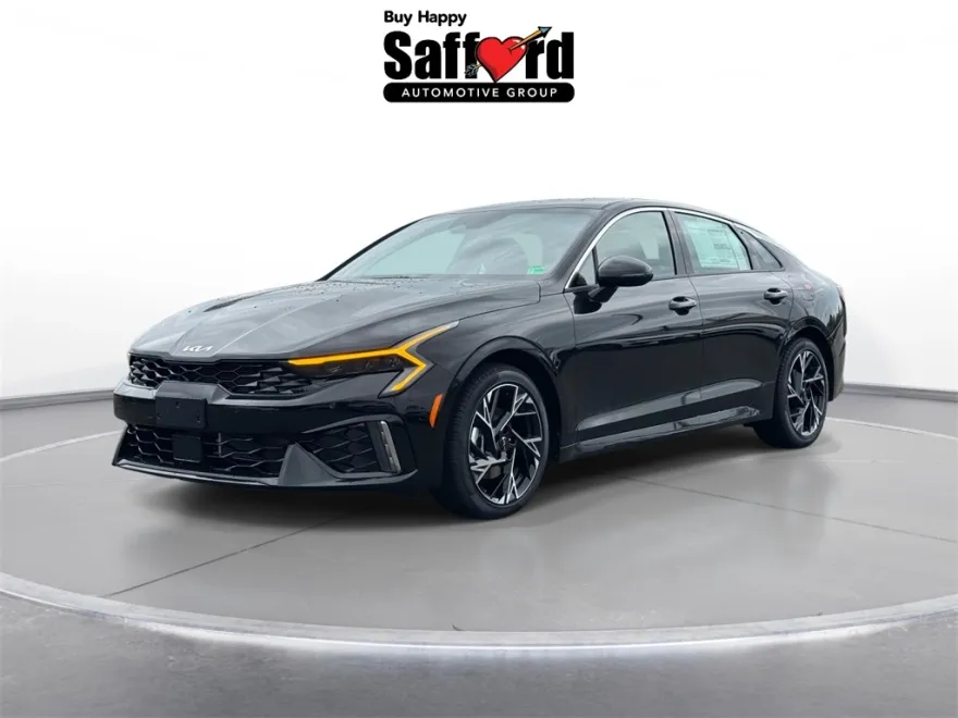 2026 Kia K5 GT-Line photo 1