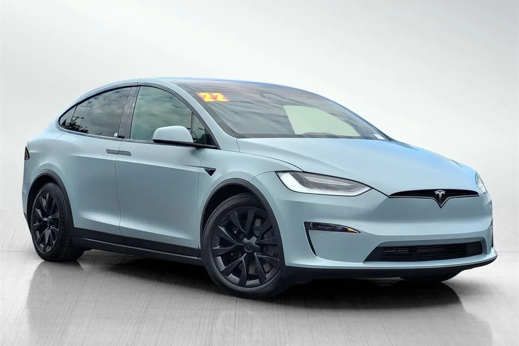 2022 Tesla Model X photo 1