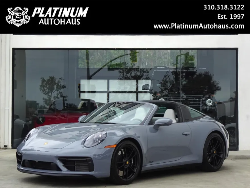 2024 Porsche 911 Targa 4 GTS photo 1