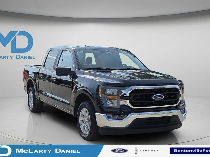 2023 Ford F-150 XLT photo 1
